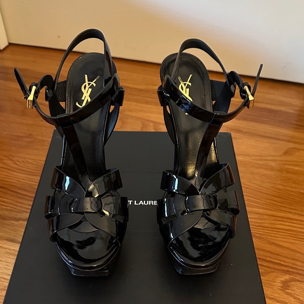 Saint Laurent Black Patent Leather Heels